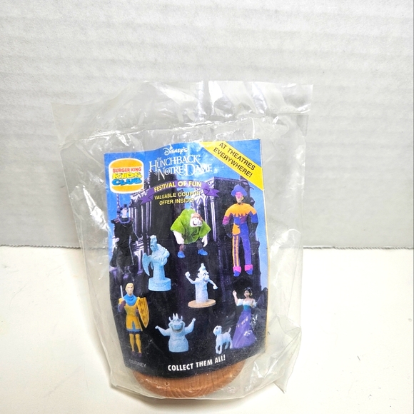 Hunchback of Notre Dame Hugo and Laverne Toys Vintage 90s - Picture 5 of 5